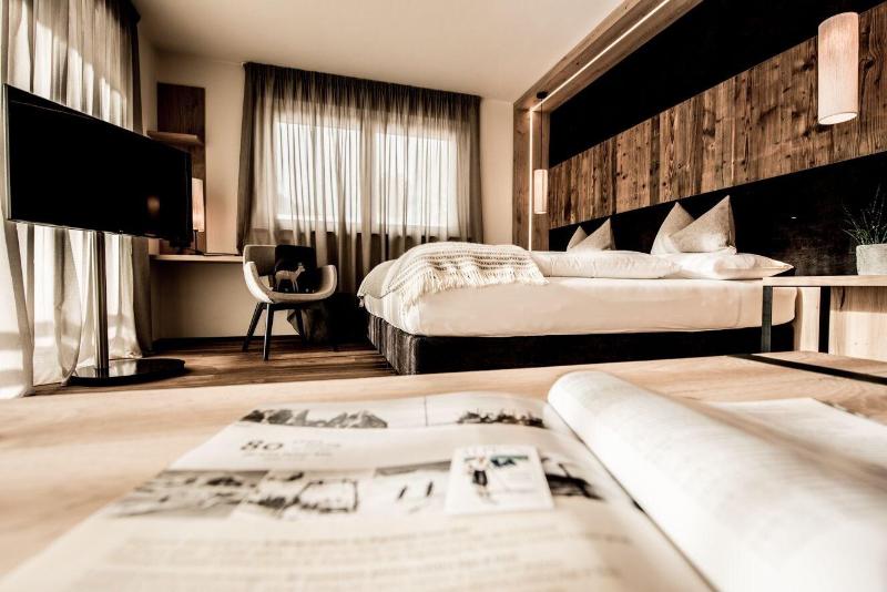 Hotel Pinei Nature & Spirit image