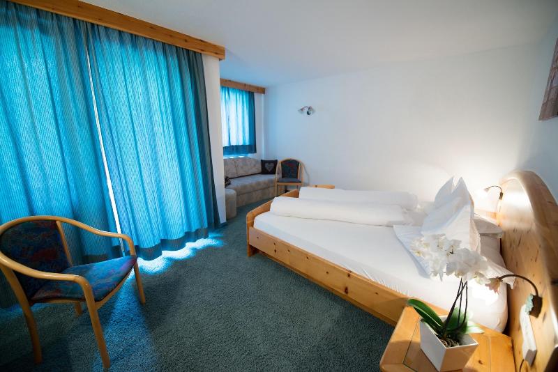 Hotel Pinei Nature & Spirit image