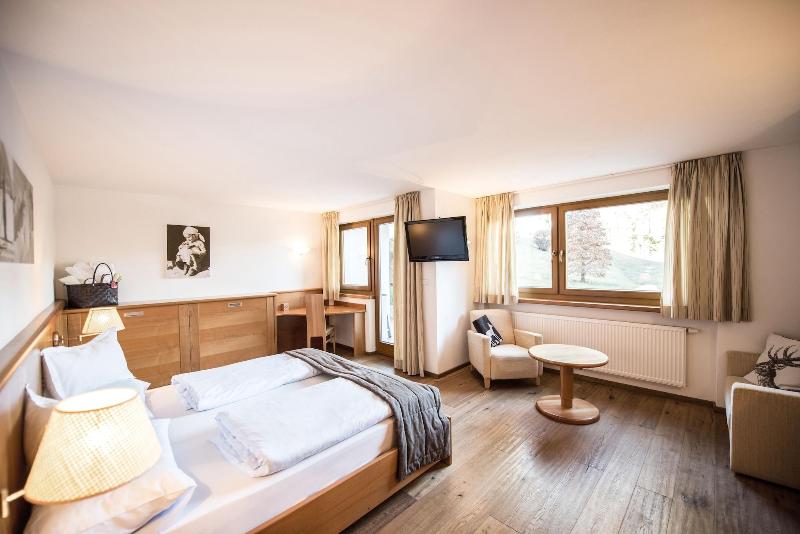 Hotel Pinei Nature & Spirit image