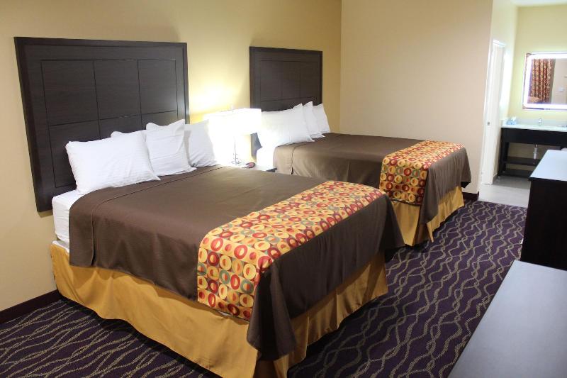 Express Inn & Suites - Bush Airport image