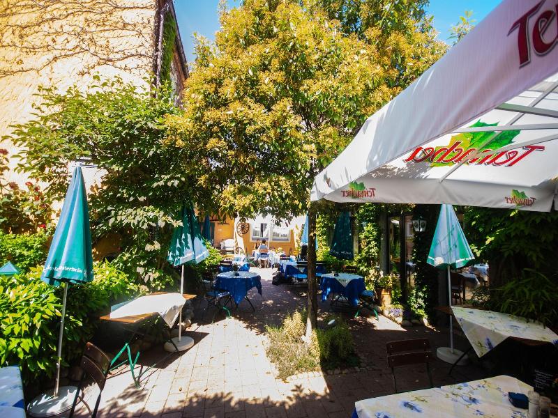 Hotel Restaurant Kaiserstuehler Hof image