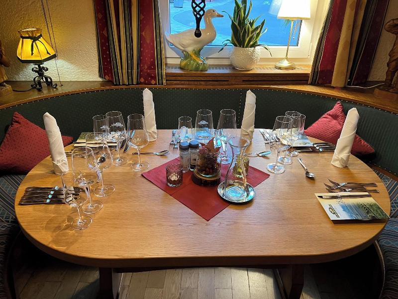 Hotel Restaurant Kaiserstuehler Hof image