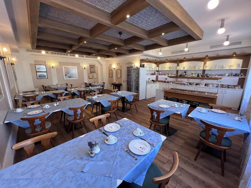Hotel Restaurant Kaiserstuehler Hof image