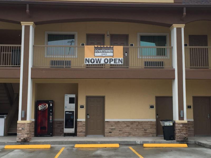 Downtowner Inns image