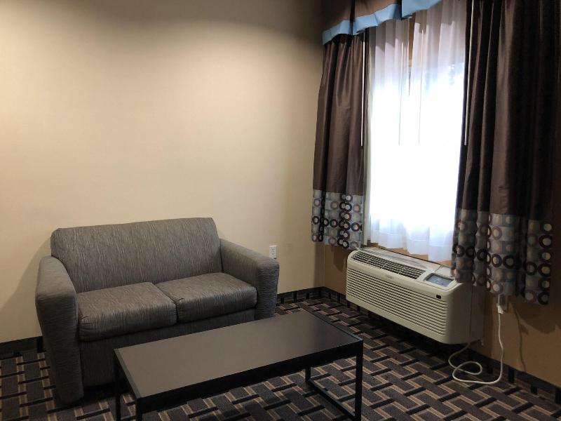 Downtowner Inns image