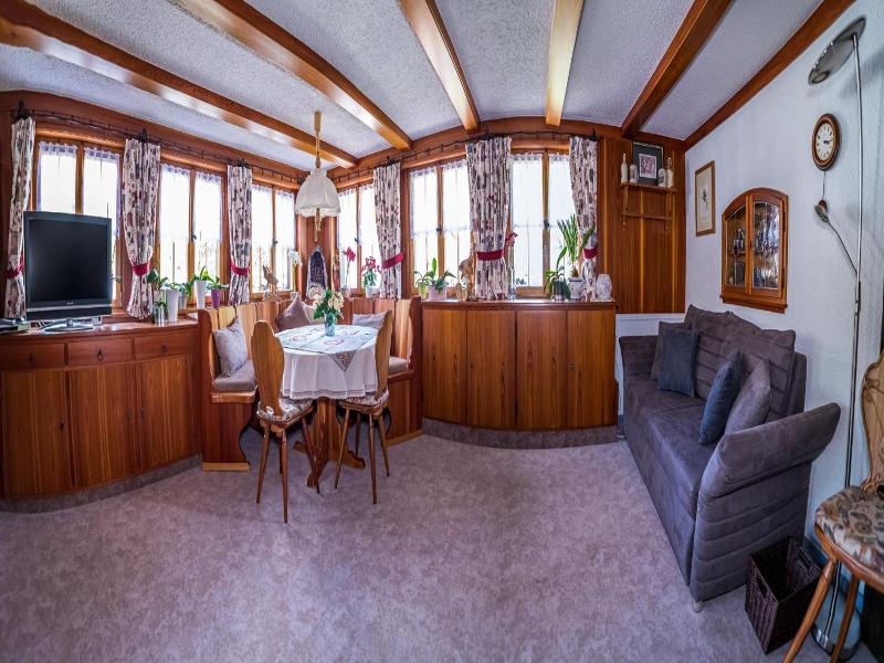 Haus Erika image