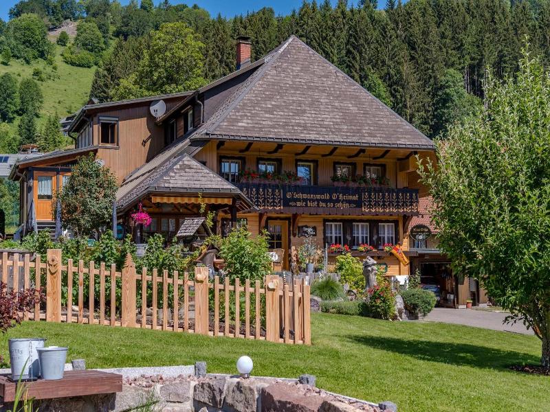 Haus Erika image