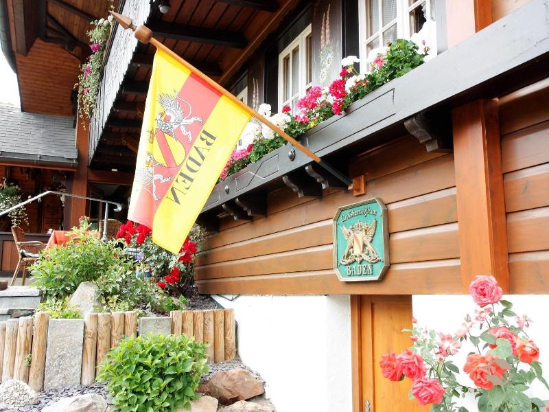 Haus Erika image