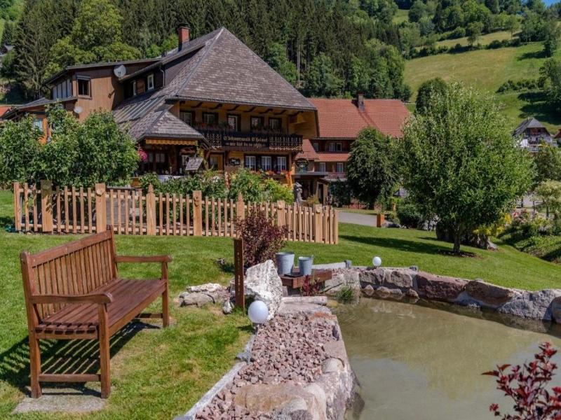 Haus Erika image