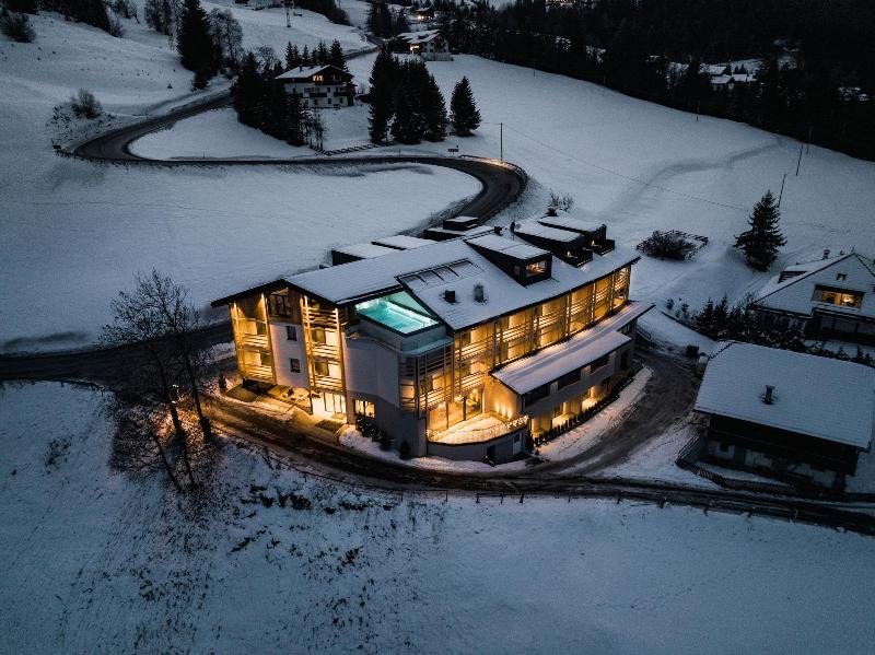 Naturhotel La Cort image