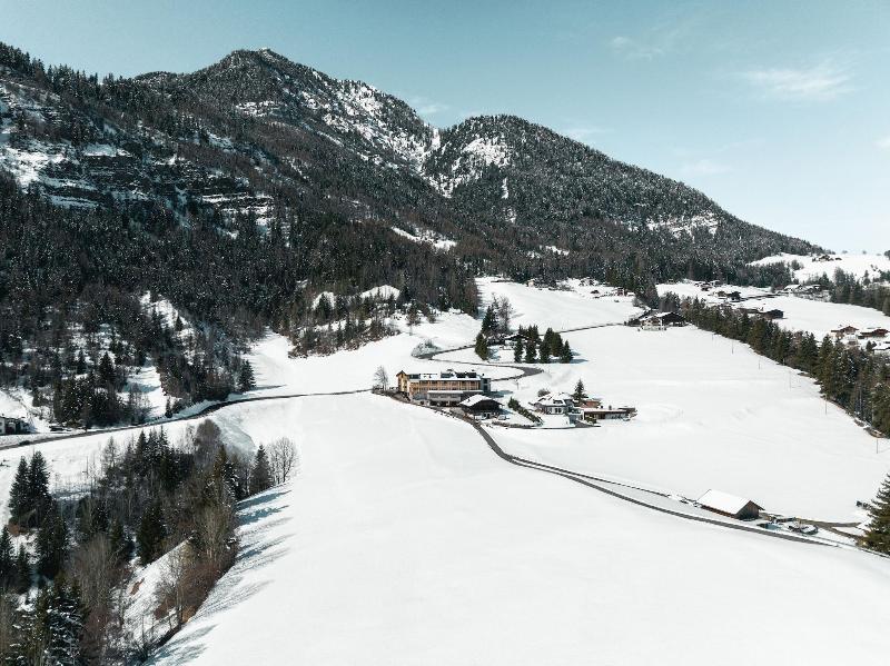 Naturhotel La Cort image