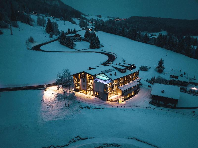 Naturhotel La Cort image
