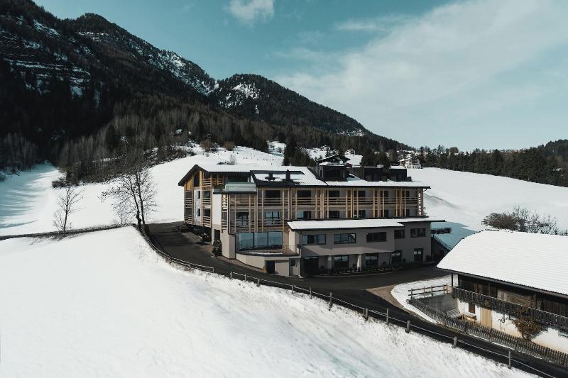 Naturhotel La Cort image