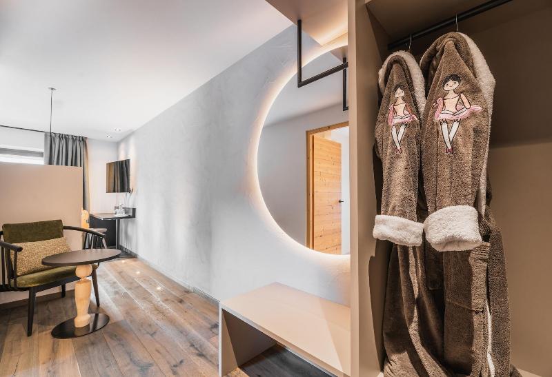 Naturhotel La Cort image