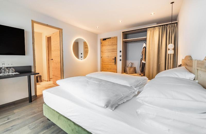 Naturhotel La Cort image