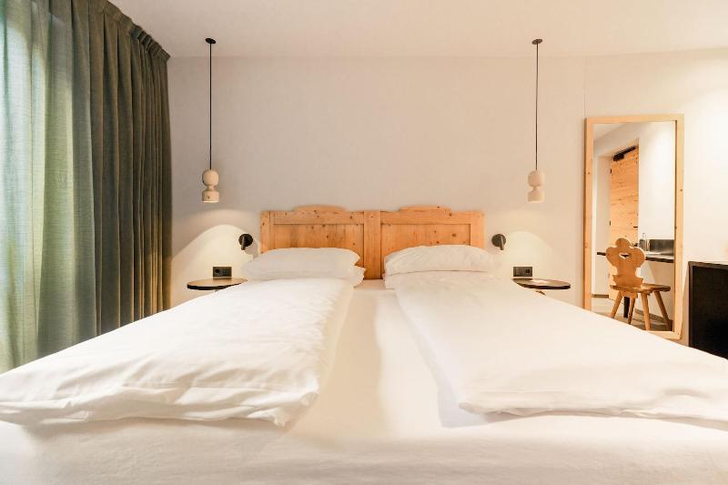 Naturhotel La Cort image