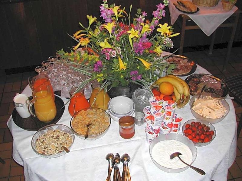 Gasthaus-Pension Zum Kreuz image