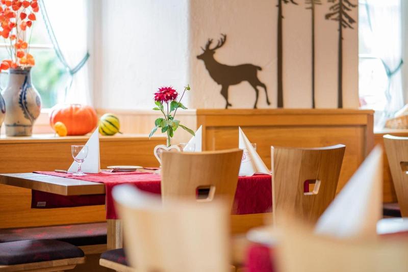 Gasthaus-Pension Zum Kreuz image