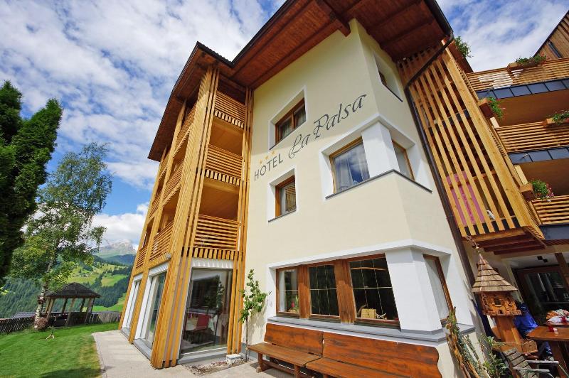 Hotel Chalet La Palsa image