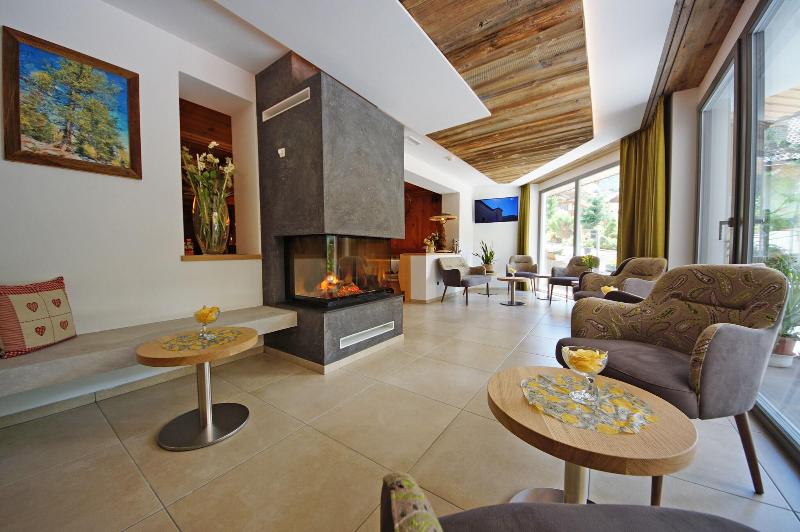 Hotel Chalet La Palsa image