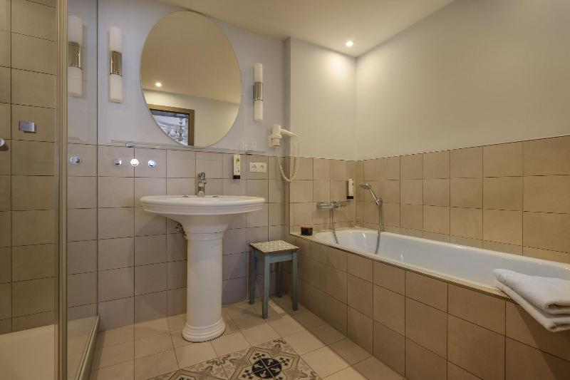 Aparthotelgarni Rose Ellwangen image