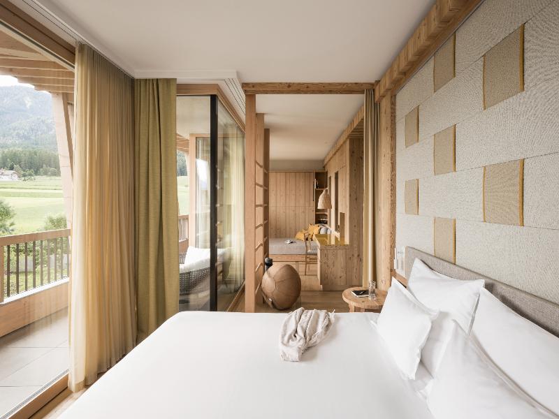 Falkensteiner Hotel Kronplatz image