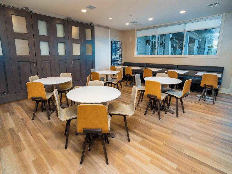 Residence Inn By Marriott Upper Marlboro Joint Bas image