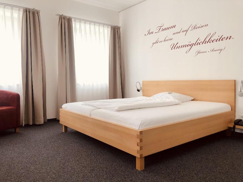 Ökölogisches Bildungszentrum Kultiviert image
