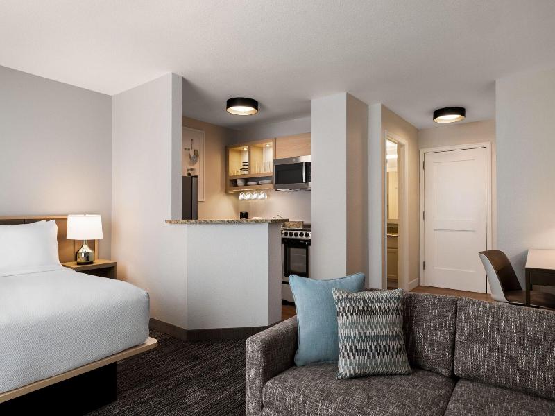 TownePlace Suites by Marriott Fort Meade National  image