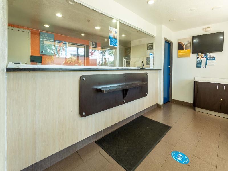 Motel 6 Camp Springs, Dc - South Camp Springs GA image