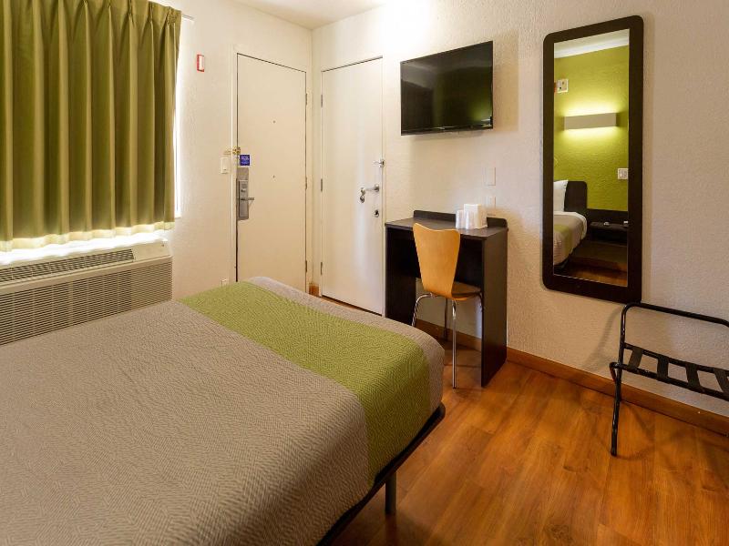 Motel 6 Camp Springs, Dc - South Camp Springs image