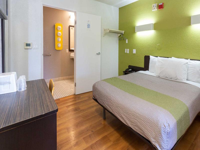 Motel 6 Camp Springs, Dc - South Camp Springs image