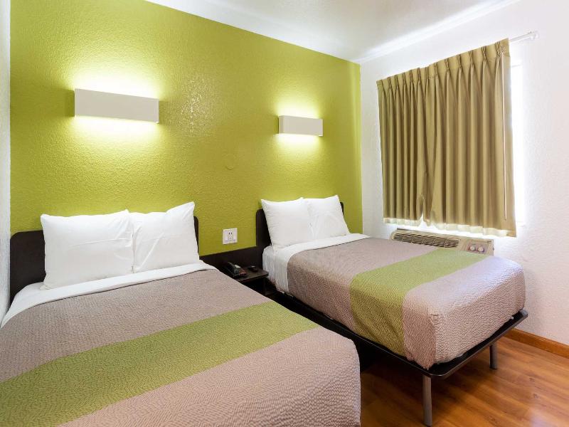 Motel 6 Camp Springs, Dc - South Camp Springs image