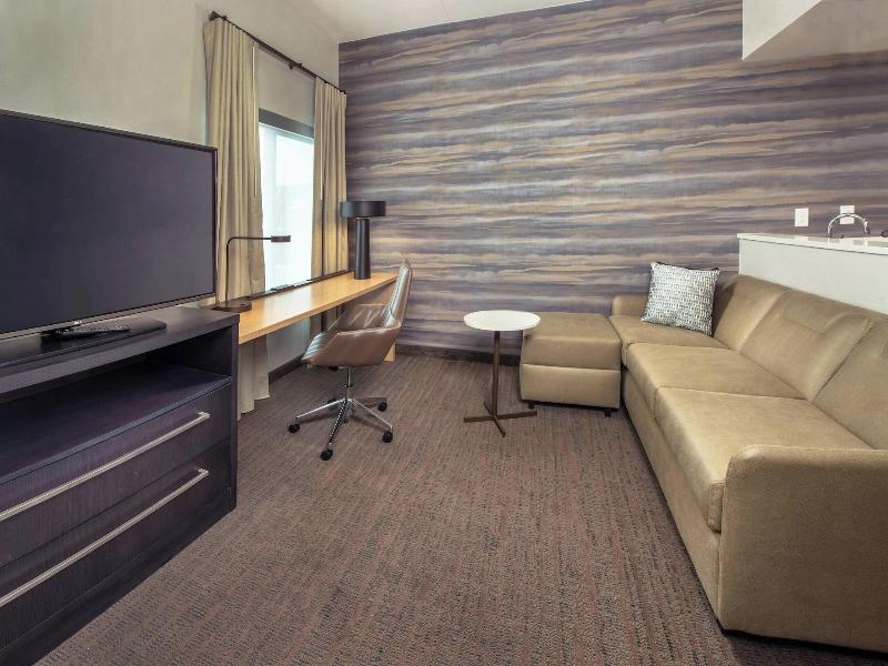 Residence Inn Fulton At Maple Lawn image