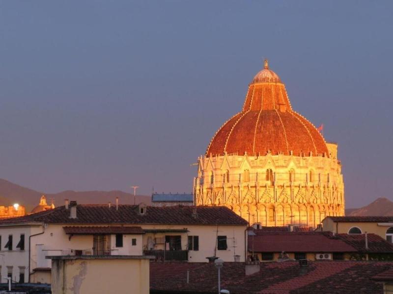 Alla Torre Con Vista image