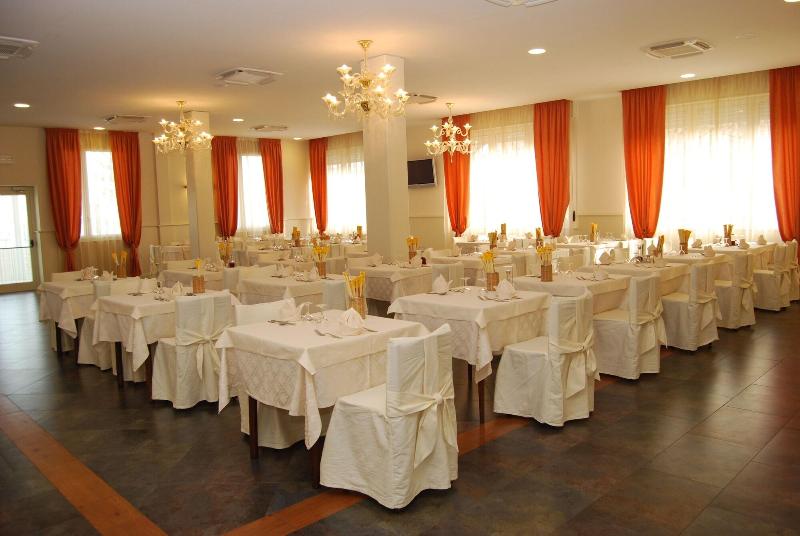 La Chiesaccia Hotel Ristorante image