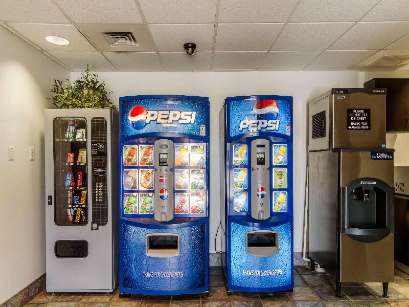 Motel 6 Wheatland, WY image