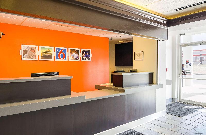 Motel 6 Wheatland, WY image