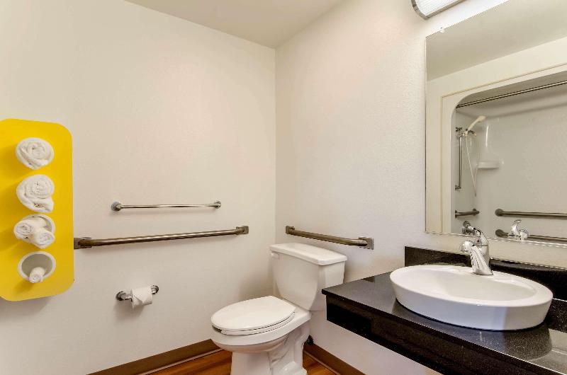 Motel 6 Wheatland, WY image