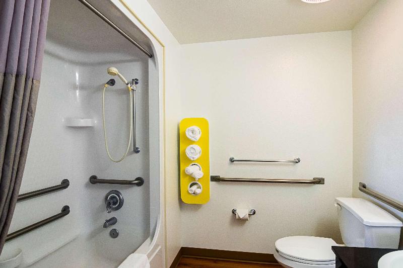 Motel 6 Wheatland, WY image