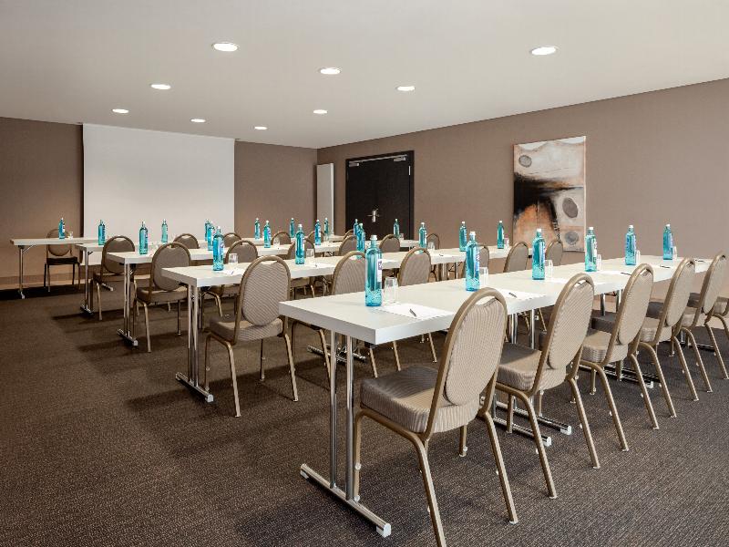 Ramada By Wyndham Duesseldorf Ratingen image