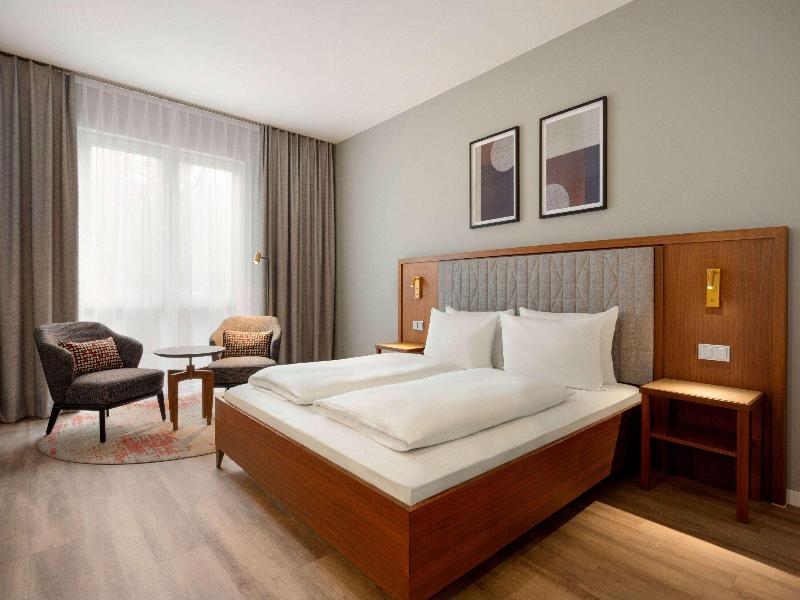 Ramada by Wyndham Duesseldorf Ratingen image