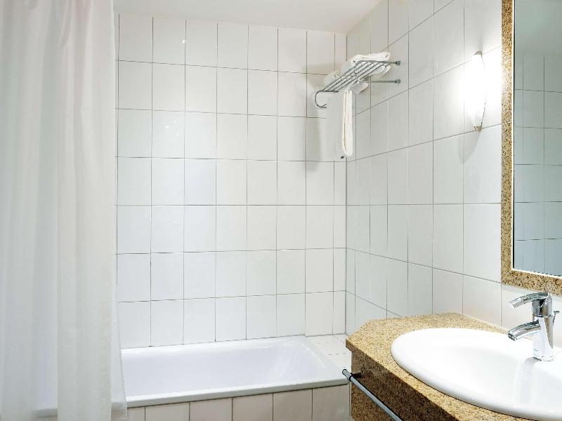 Ramada by Wyndham Duesseldorf Ratingen image