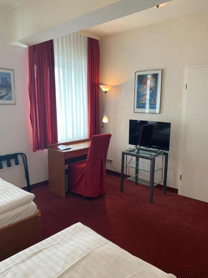 Hotel Germania image