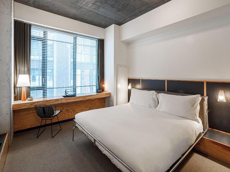 The Emily Hotel image