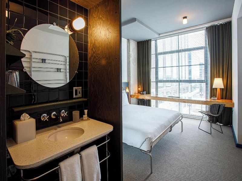 The Emily Hotel image