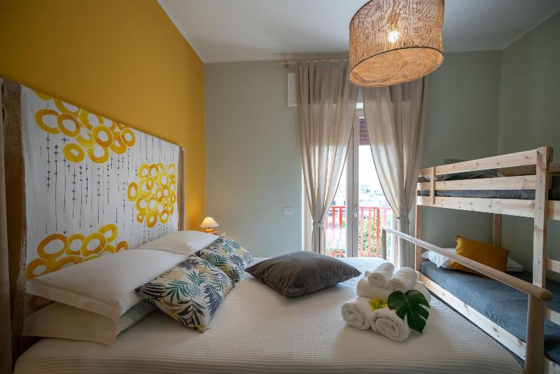 Sea Station Polignano Rooms image