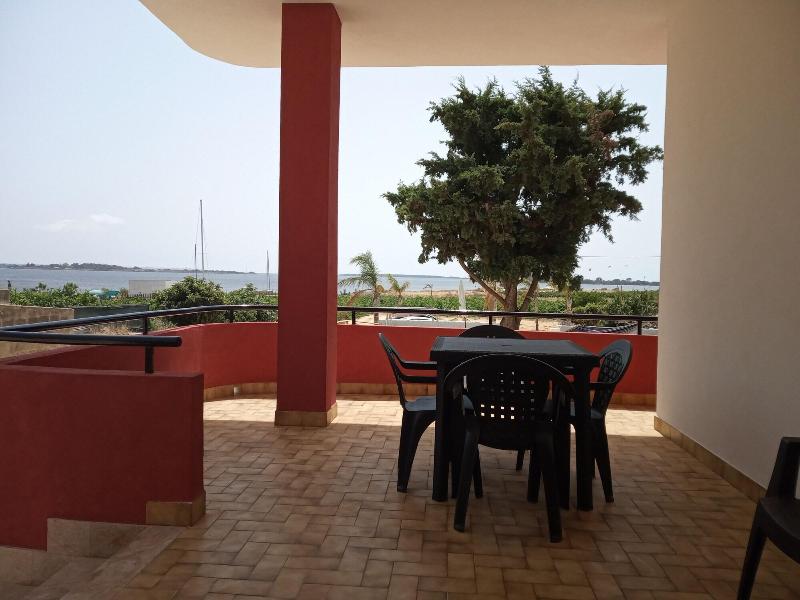 B&B Isole Dello Stagnone image