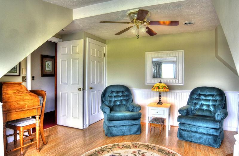 Los Gatos Bed & Breakfast image