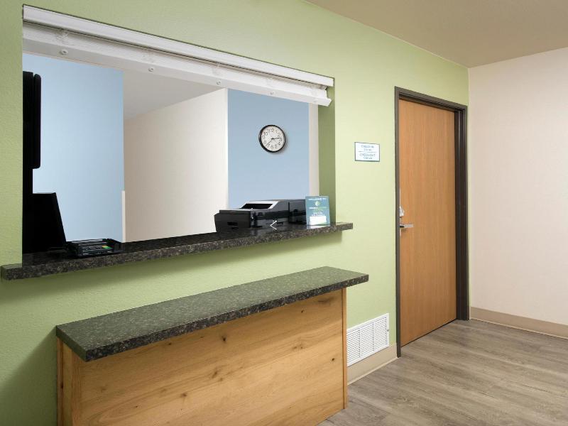 Woodspring Suites Wichita South image